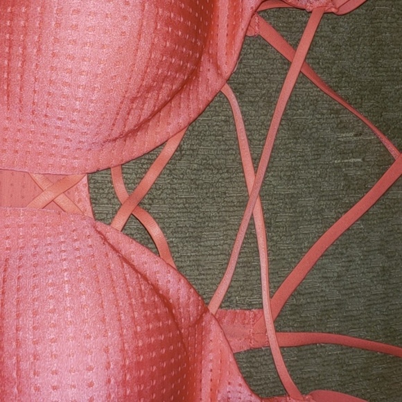 vs sport bra - Picture 2 of 3